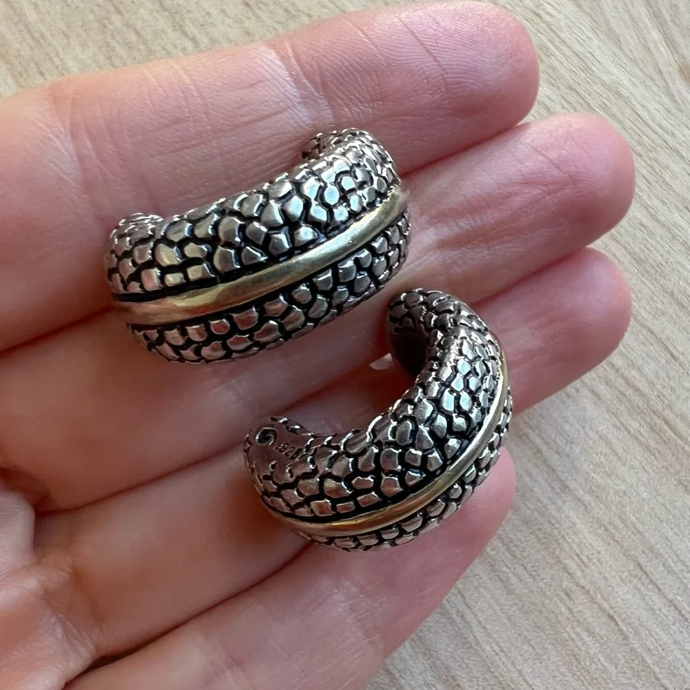 925 Sterling silver Puffy open hoop earrings with oxidized snake skin texture